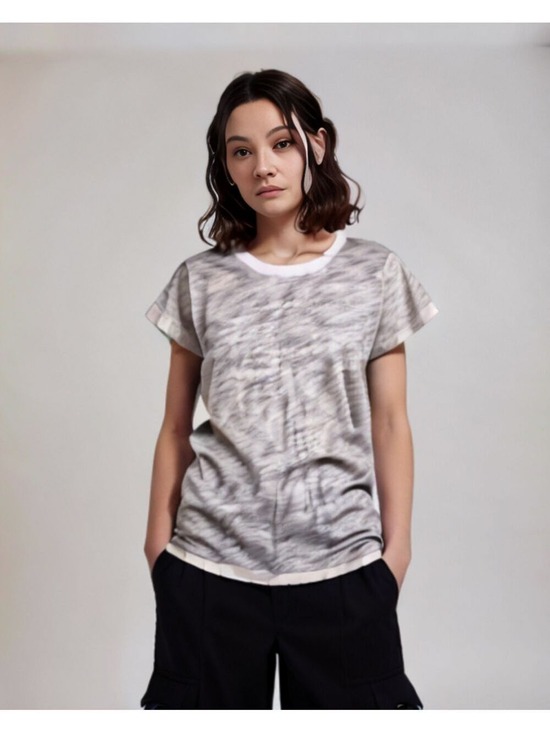 GAP Tops - Gap Designed & Crafted Women's T-Shirt